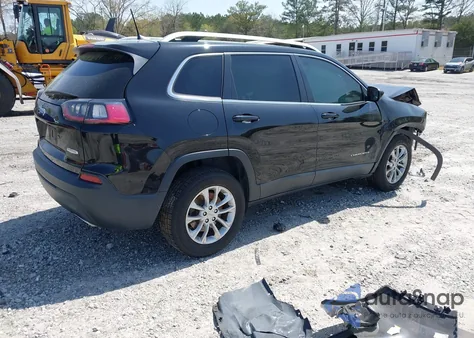 2019 Jeep Cherokee Latitude 4X4 z USA, uszkodzony, nr VIN 1C4PJMCX2KD307175